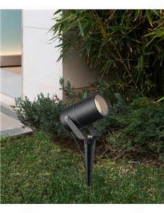 Proyector de exterior Quebec – Mantra – Lámpara estaca negra, GU10