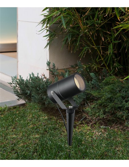 Proyector de exterior Quebec – Mantra – Lámpara estaca negra, GU10