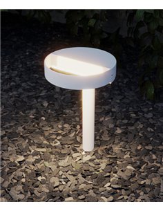 Baliza de exterior Clos – Beneito & Faure – Lámpara LED 8W/16W, IP65, Medidas altura: 30 cm o 60 cm