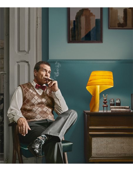 Lámpara de Mesa Air - LZF - Diseño moderno y elegante de Ray Power