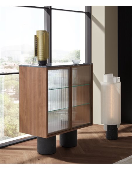 Lámpara de pie Rio – Punt Mobles – Pantalla textil de algodón, Base mármol marquina, LED regulable 2700K