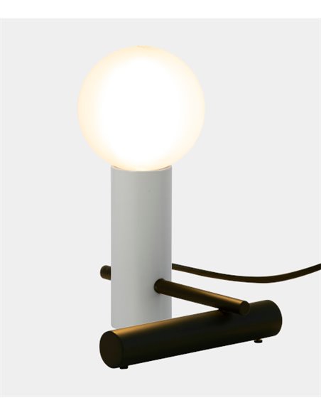 Lámpara de mesa Nude Tiny – LedsC4 – Lámpara minimalista en 3 colores