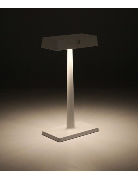 Lámpara portátil de exterior blanca Liss – Novolux Lighting