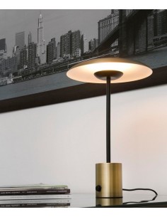 Lámpara de mesa Hoshi                                             