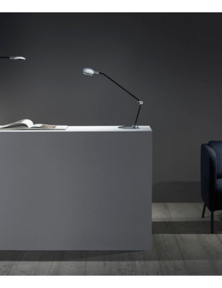 Lámpara de mesa Queen – Leds C4