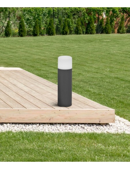 Lámpara LED gris oscuro disponible en dos tamaños – Muga – Faro