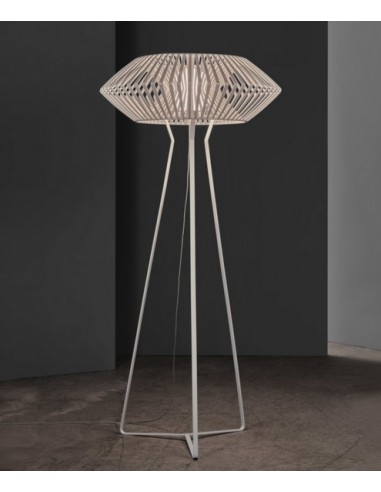 Lámpara de pie disponible en blanco y negro – V – Arturo Álvarez