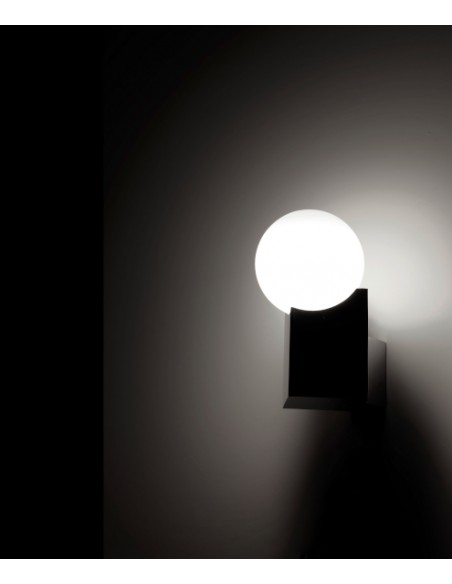 Aplique de pared en 5 colores con esfera de cristal - Cub - Pujol Iluminación