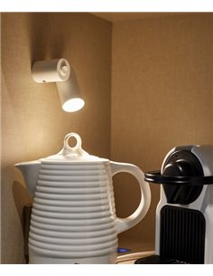 Aplique de pared LED Ø 4 cm y 9,1 cm de alto de acero en 2 acabados regulable y orientable 2700K – Haul – Milan