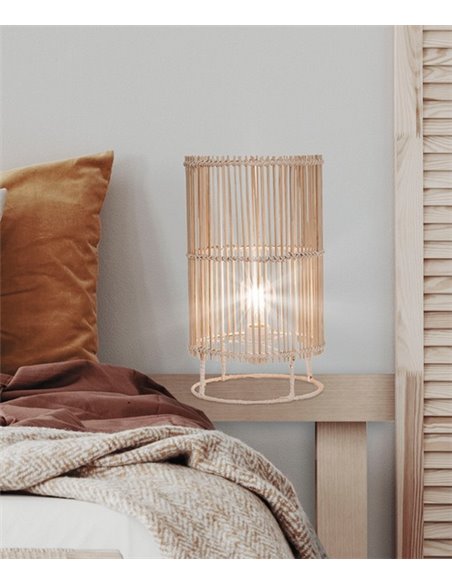 Lámpara de mesa de ratán Isarutas – AJP