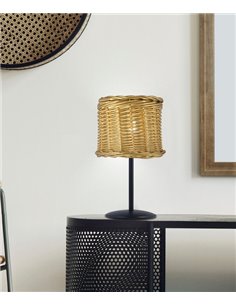 Lámpara de mesa de mimbre Georgina – AJP