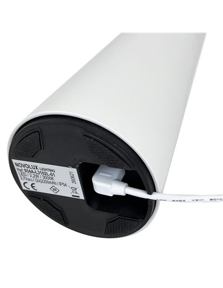 Lámpara portátil de exterior Blomma – Novolux Lighting