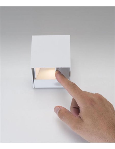 Rex outdoor wall light - FORLIGHT - Square lamp in white or anthracite, LED 3000K/4000K IP54, Dimensions: 8 cm