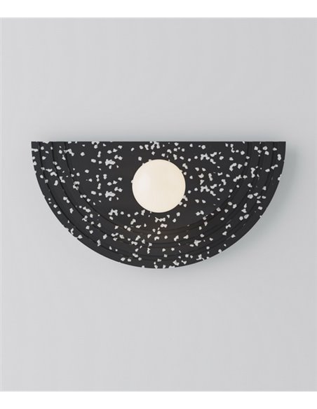 Regina wall light - Robin - Minimalist design available in 3 finishes