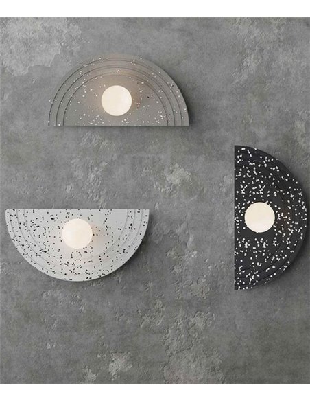 Regina wall light - Robin - Minimalist design available in 3 finishes