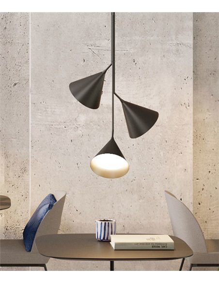 Rubi Trio pendant light - Robin - Modern design with 3 lampshades, Black with gold interior