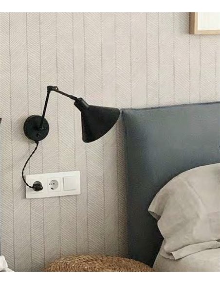 Capuchina wall light - Luxcambra - Articulating arm, black finish