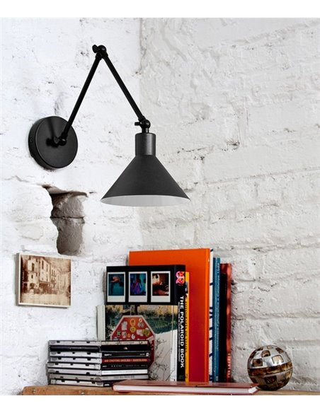 Capuchina wall light - Luxcambra - Articulating arm, black finish