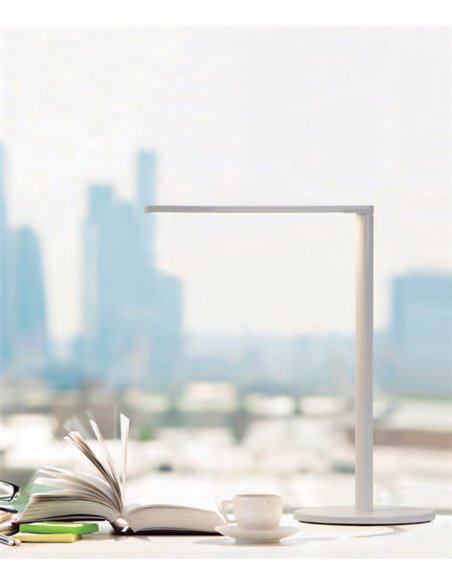 Matrix LED desk light - Luxcambra - Minimalist design in black or white