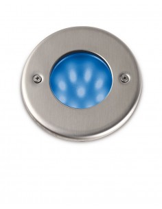 Nat outdoor walk over light...